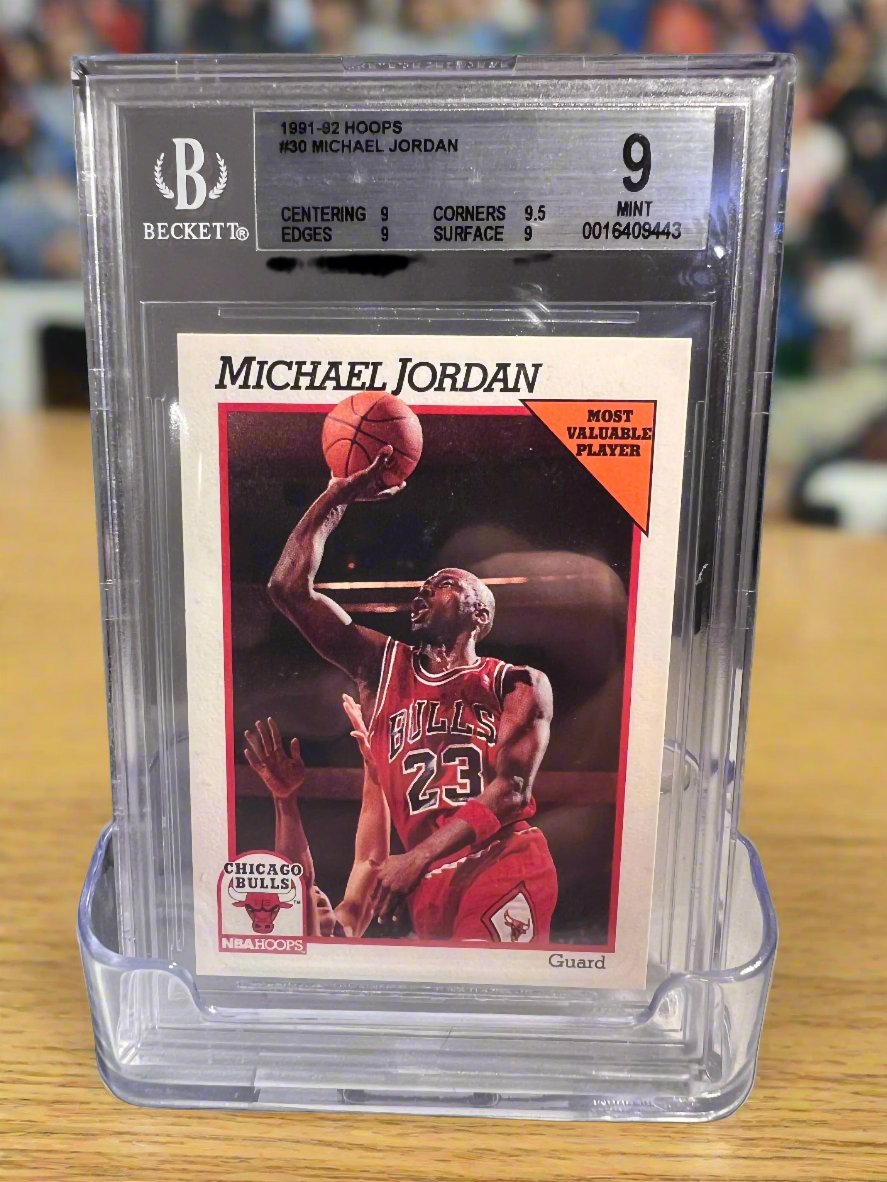 1991-92 NBA Hoops Michael Jordan #30 Mint (9)